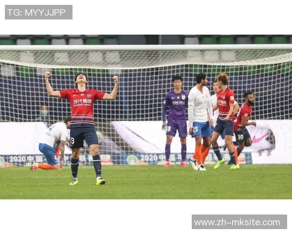 山东鲁能迎战重庆当代全力争胜力争中超积分榜前列